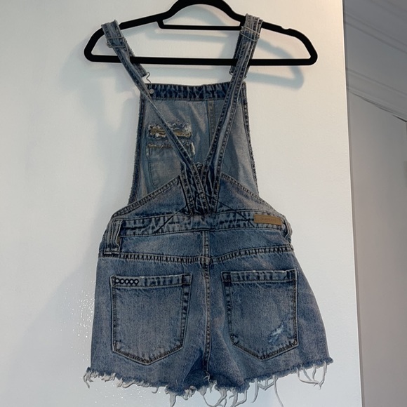 GREAT CONDITION; Only worn once; BLANKNYC Denim Overalls - Picture 4 of 7